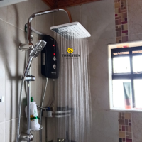 Black Anlabeier Tankless Water Heater with Inbuilt pump + Silver Rainshower